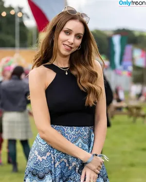 Una Healy / unahealy nude photo #0584