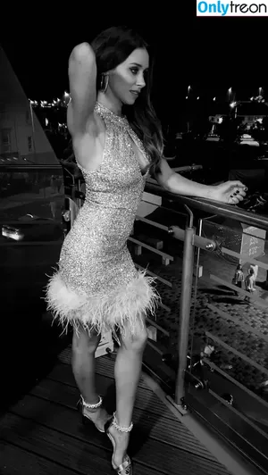 Una Healy / unahealy nude photo #0596