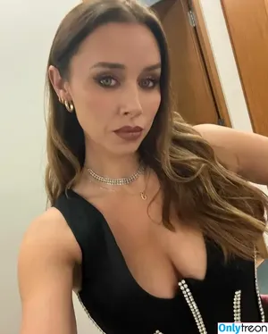 Una Healy / unahealy nude photo #0741