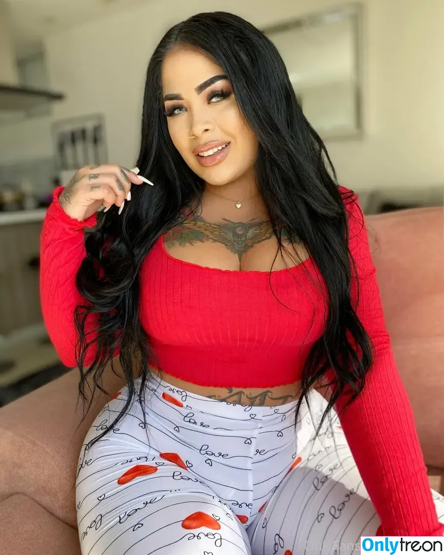 unavips nude photo #0080 (unacakez / unaplays)