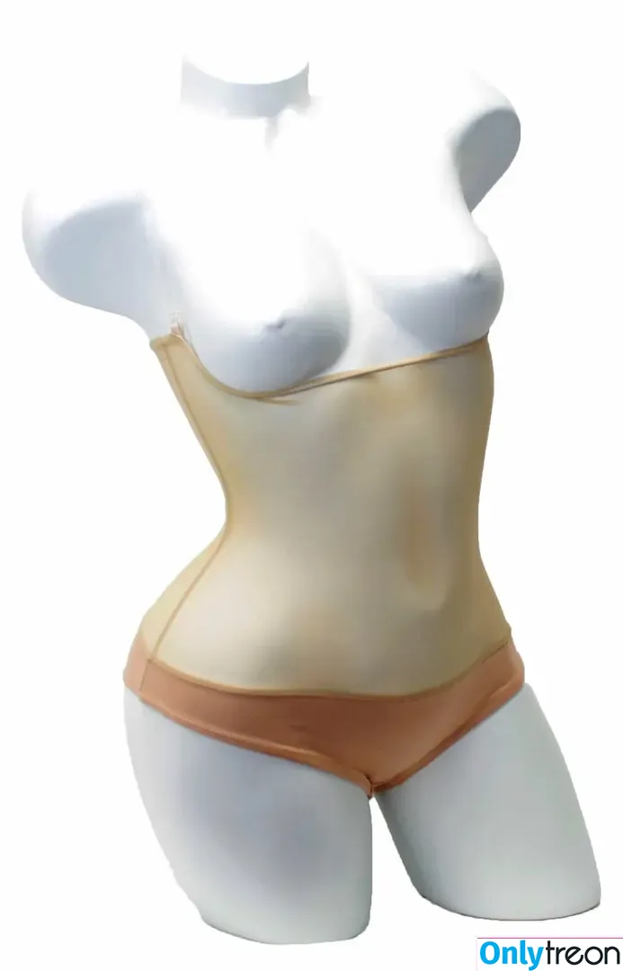 underbust nude photo #0323 (penny_underbust)