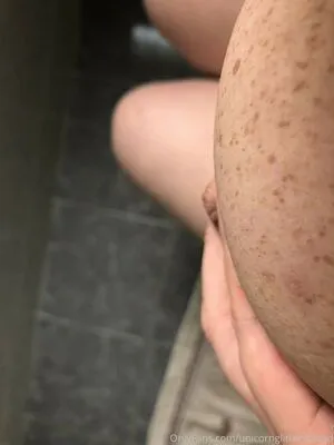 Unicornglitteryblood / Unicornglittern / milly.peachy nude photo #0097
