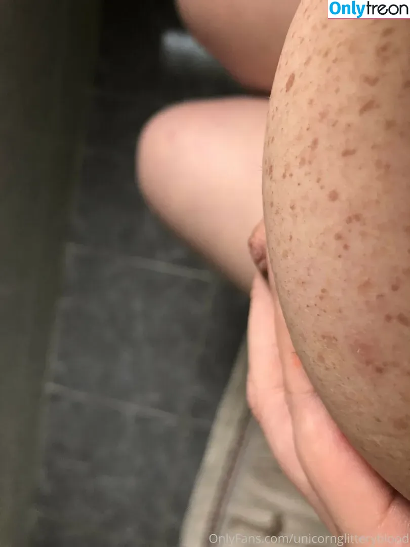 Unicornglitteryblood nude photo #0097 (Unicornglittern / milly.peachy)