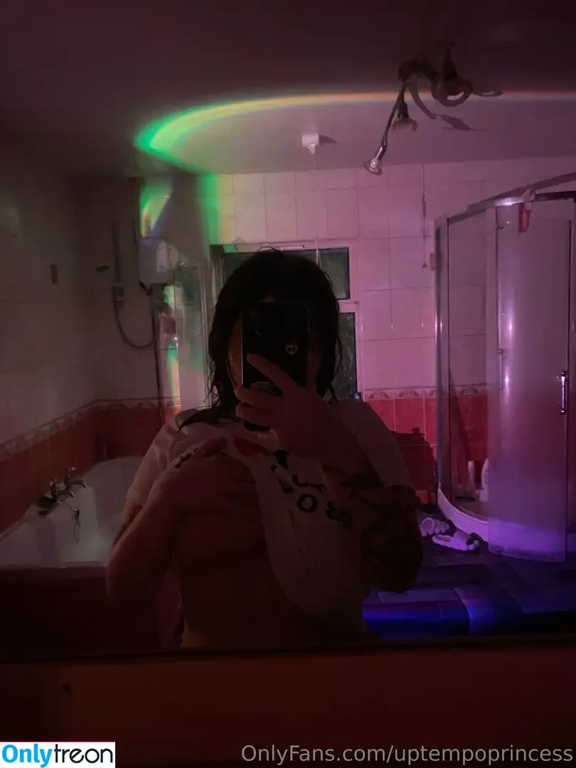 uptempoprincess nude photo #0014 (uptempoprincess)