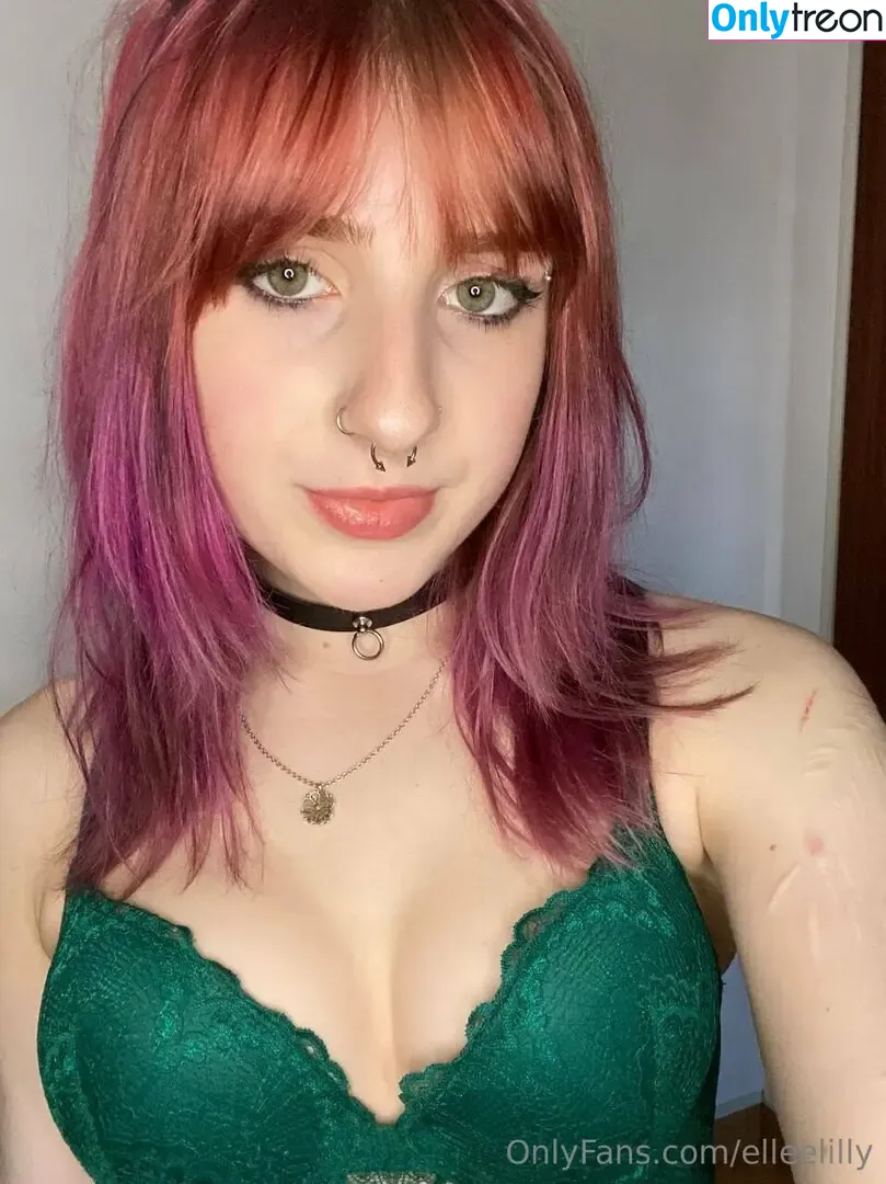 ur_kitten_liv nude photo #0011 (ur_favourite_kitten)