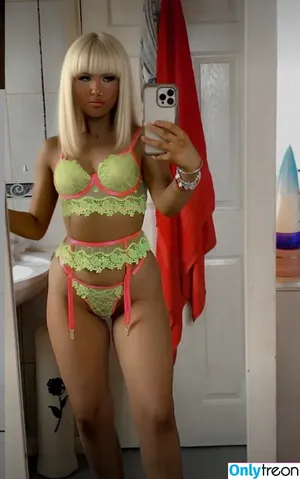  nude photo #0001