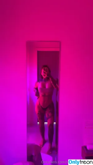 Urgoddessnicki / Ayeohqueenbitch / Ayeohqueennicki / GoddessNicki666 / urgoddessn1 / wetbynick nude photo #0142