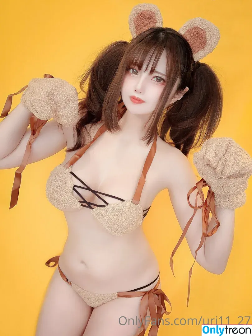 Uri11_27 nude photo #0012 (Uri11_27)