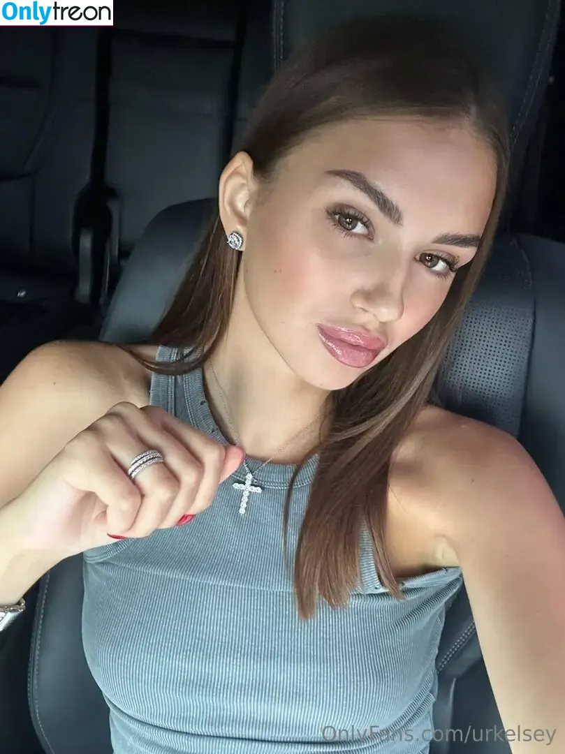 urkelsey nude photo #0008 (sexy_kelsey / yourowkelsey)