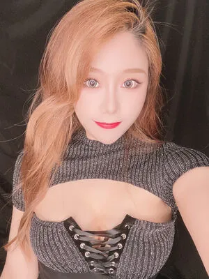 Uying / Yui ASMR / uying_87 nude photo #0076