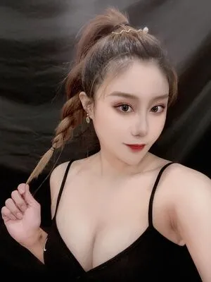 Uying / Yui ASMR / uying_87 nude photo #0115