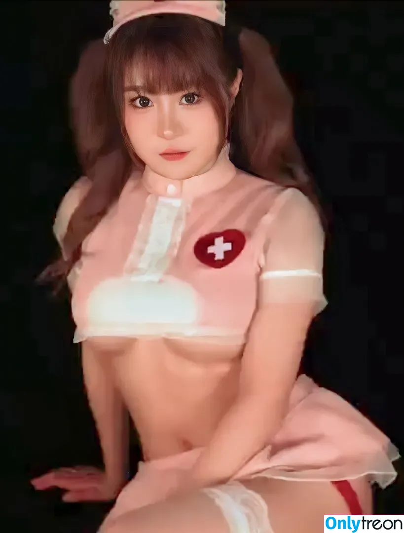 Uying nude photo #0038 (Yui ASMR / uying_87)