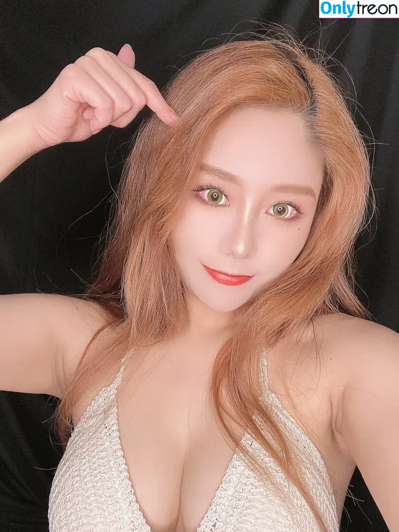 Uying nude photo #0093 (Yui ASMR / uying_87)