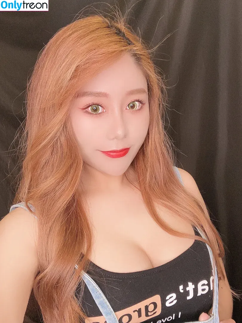 Uying nude photo #0094 (Yui ASMR / uying_87)