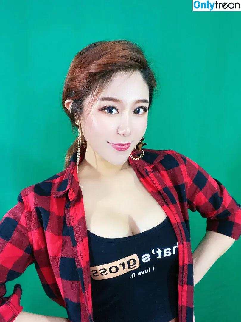 Uying nude photo #0146 (Yui ASMR / uying_87)