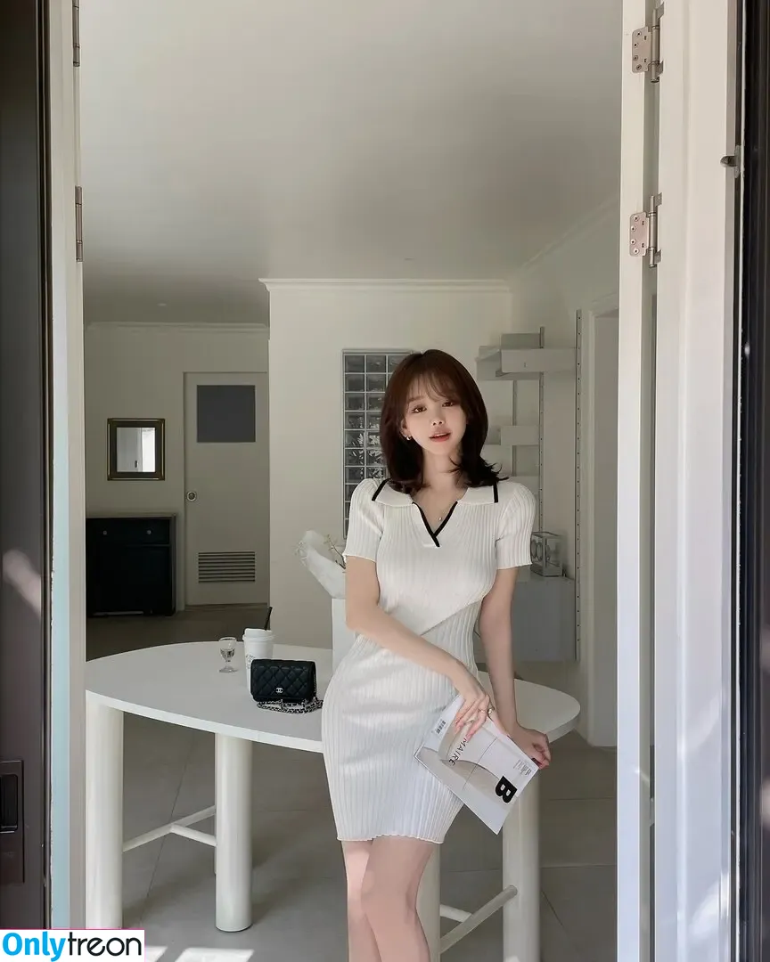 Uzaa nude photo #0150 (____uzaa)