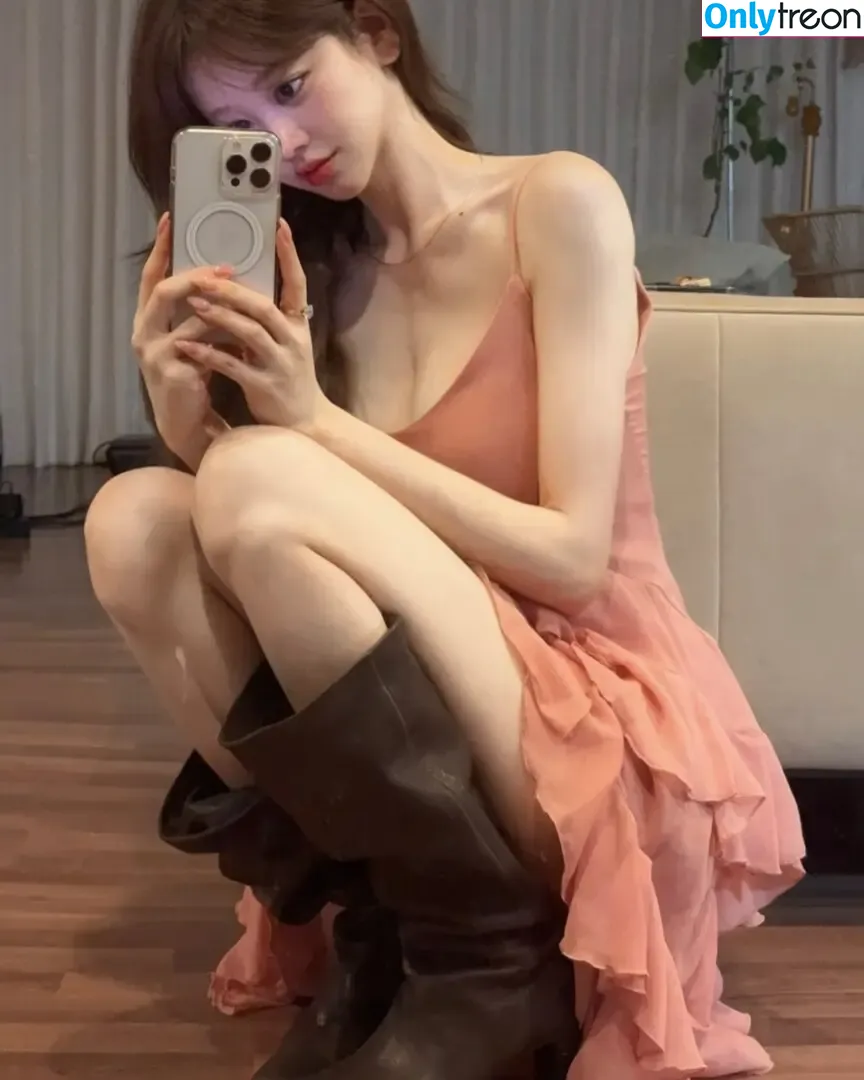 Uzaa nude photo #0158 (____uzaa)