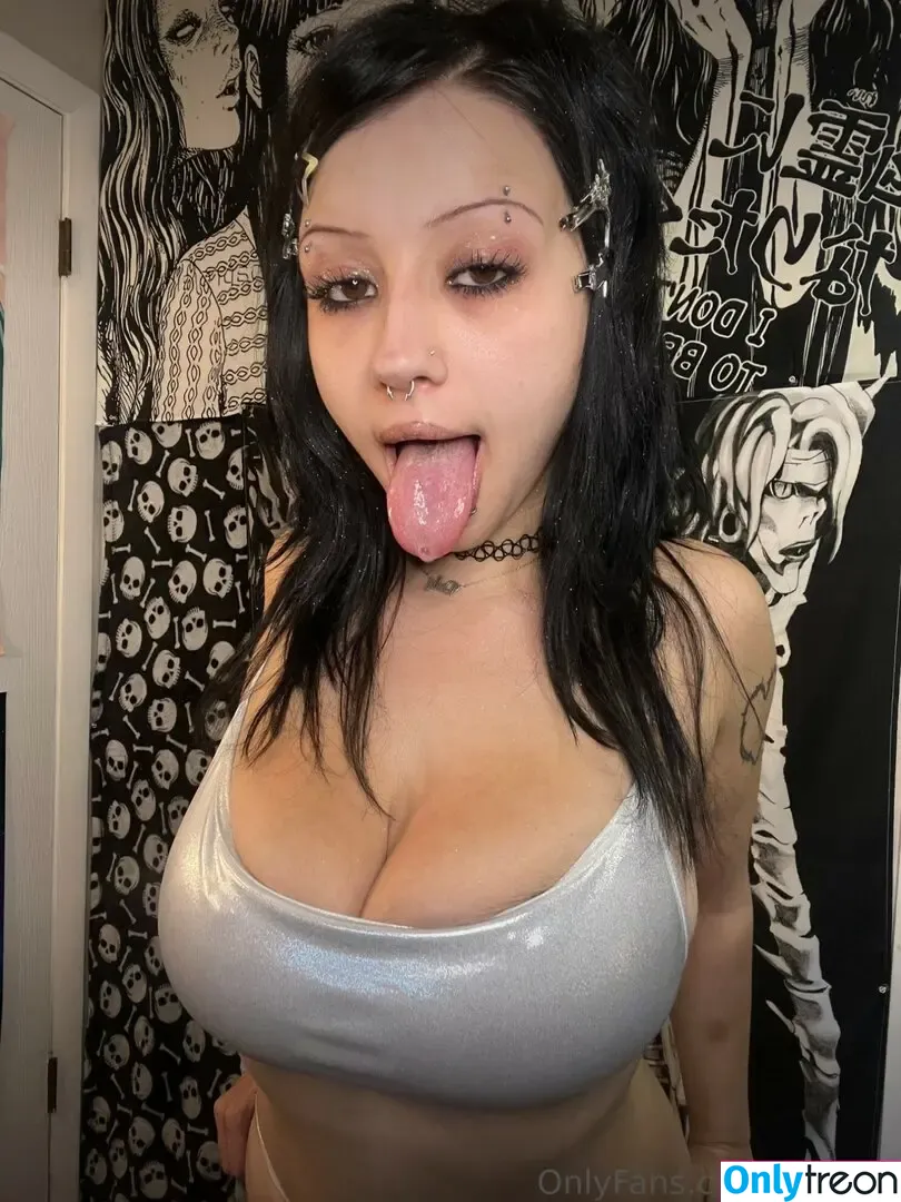 v0l4til3 nude photo #0868 (bbabydollyy)