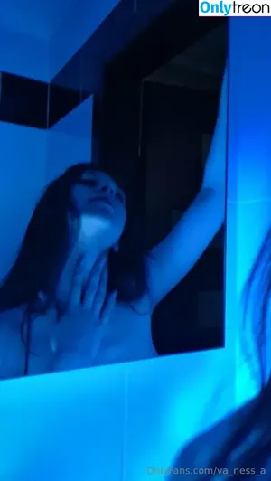 va_ness_a / v.vanessa.a nude photo #0007