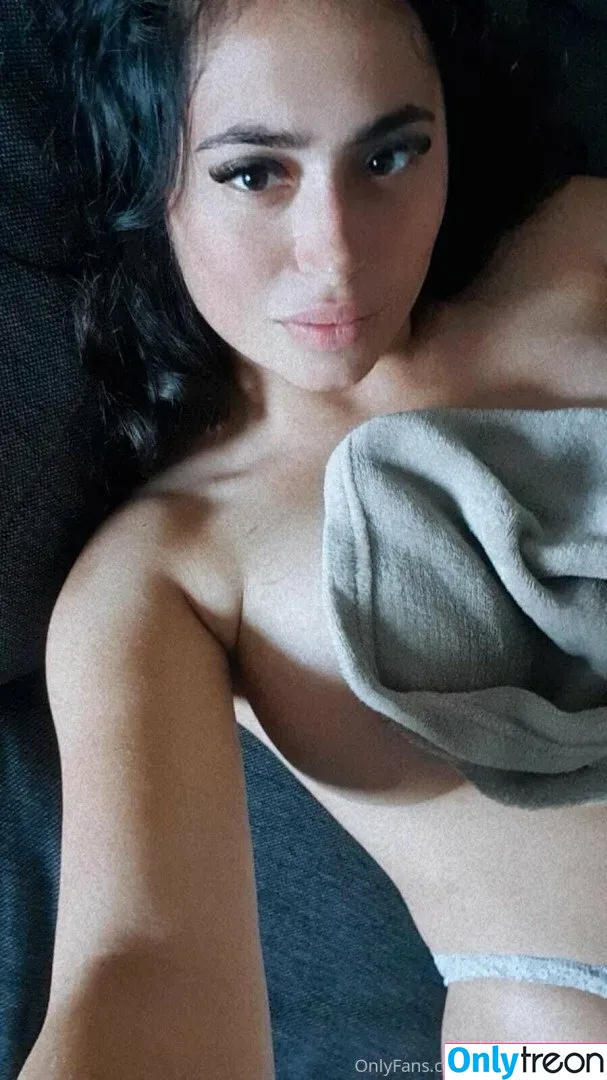 valentina.lavida nude photo #0050 (valentina.lavida.free)