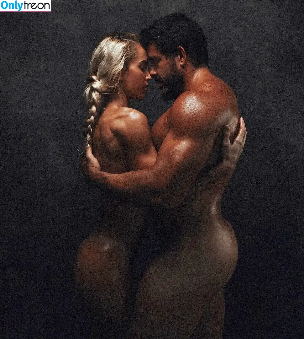 Valentina Lequeux nude photo #0078 (valentinalequeux)