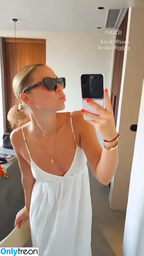 Valentina Pahde nude photo #0200 (valentina_pahde / valentinapahde)