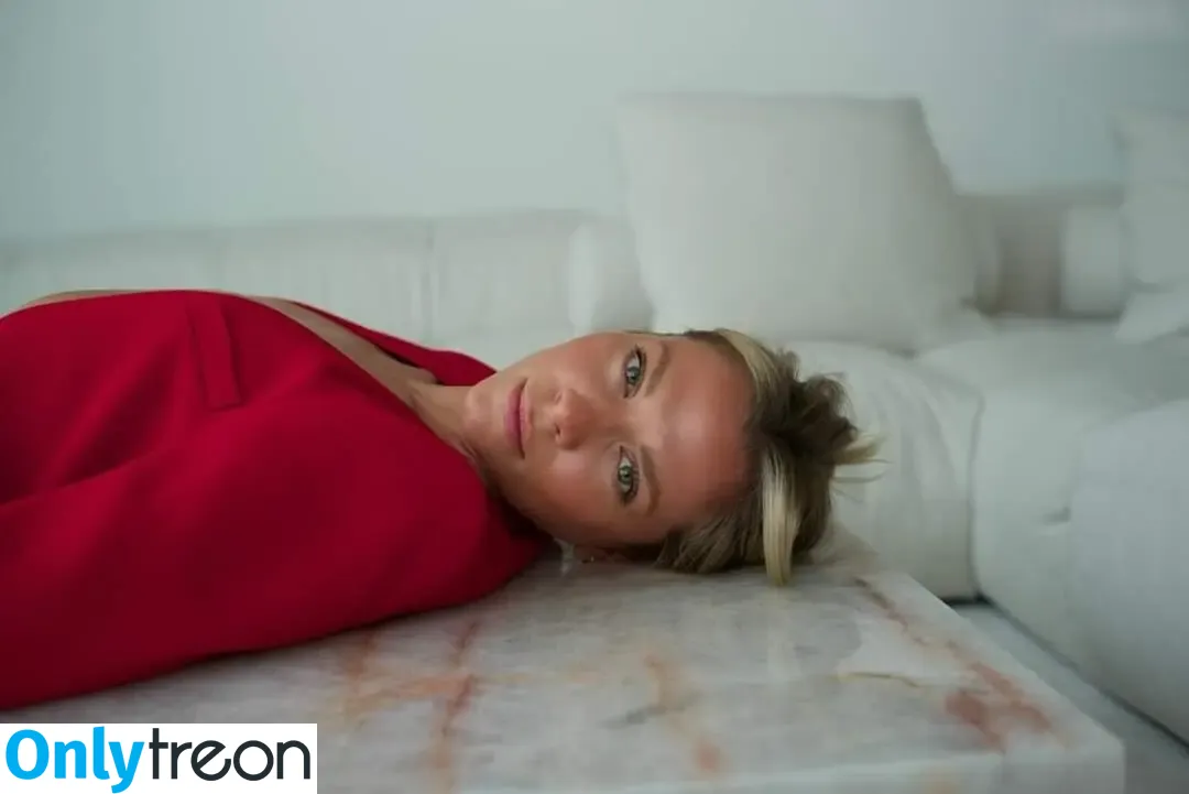 Valentina Pahde nude photo #0392 (valentina_pahde / valentinapahde)