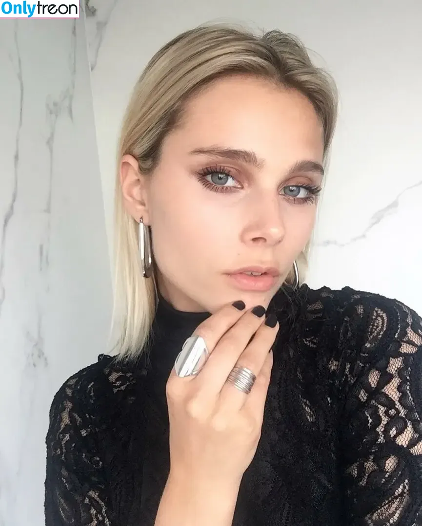 Valentina Zenere nude photo #0125 (valentinazenere)