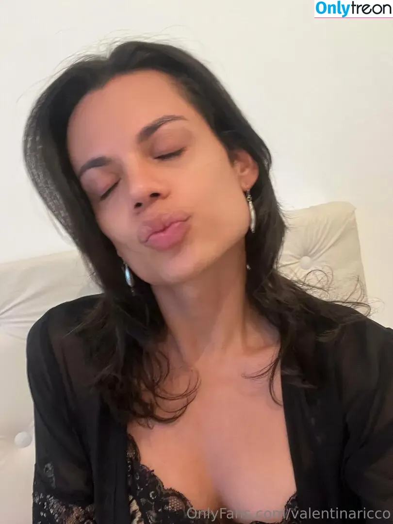 valentinaricco nude photo #0077 (valentinaricci.xx)