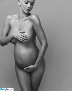 Valeria Bulusheva / vbulusheva nude photo #0128