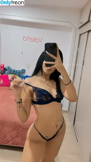 Valeria Cardona / valeriacardonaa / valeriavcardona nude photo #0130