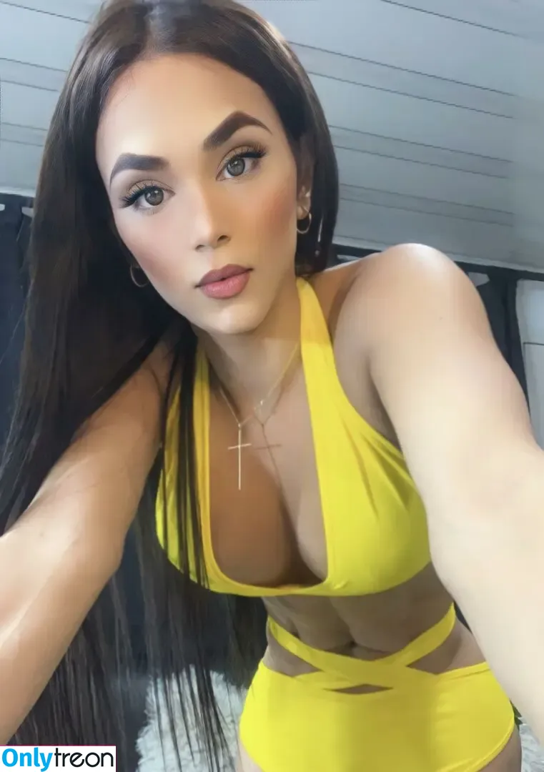 Valery De Alba nude photo #0002 (sexyvaleryts / valeriiets / valerydealba91)