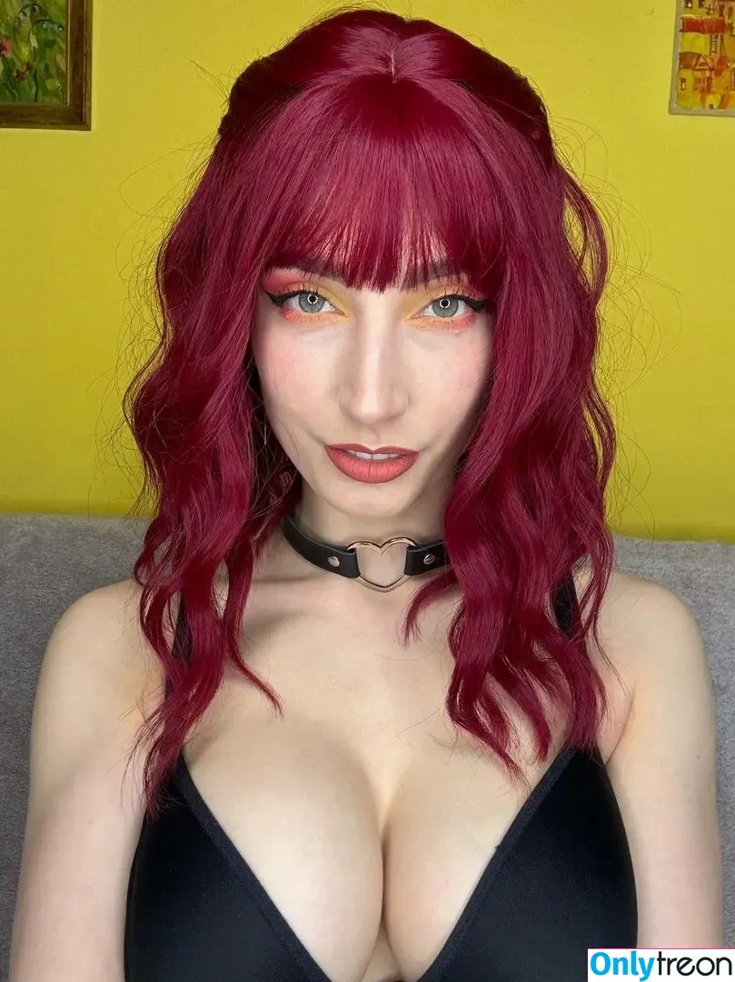 Valerytiny nude photo #0032 (valeryguesthouse)