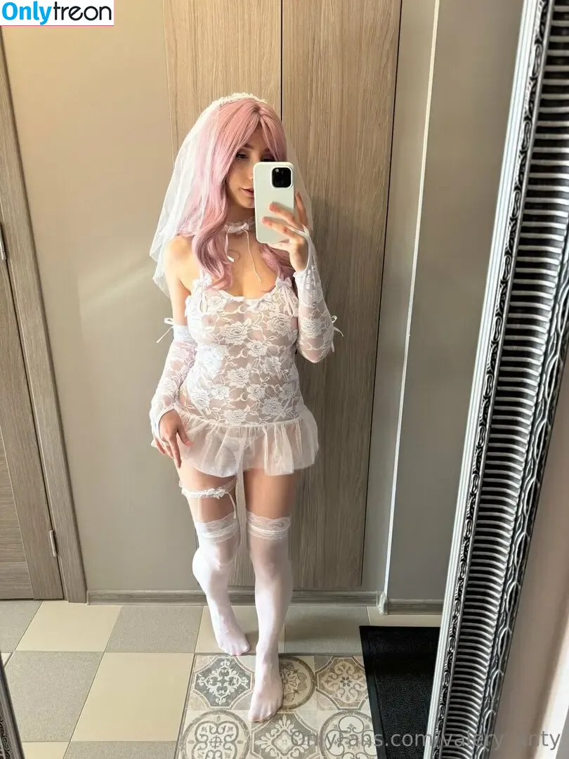 Valerytiny nude photo #0039 (valeryguesthouse)
