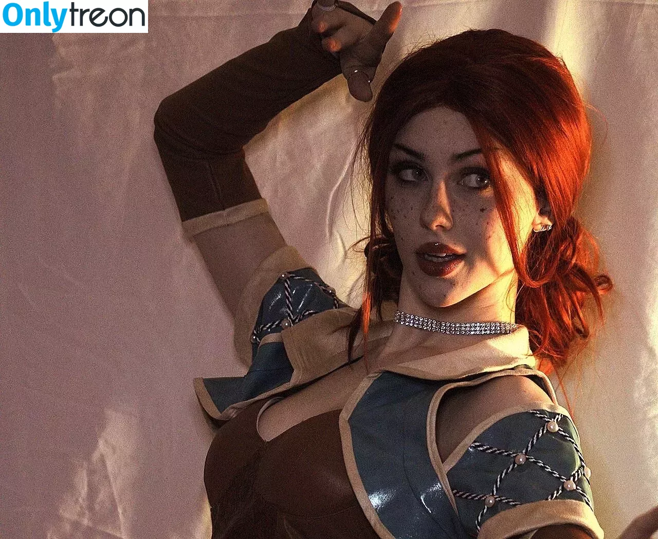 ValiantF0x nude photo #0030 (VixenValiant / user)