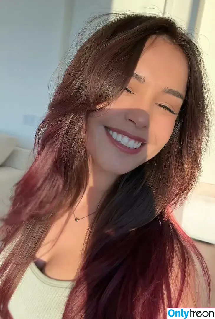 Valkyrae nude photo #0043 (Valkyrae)