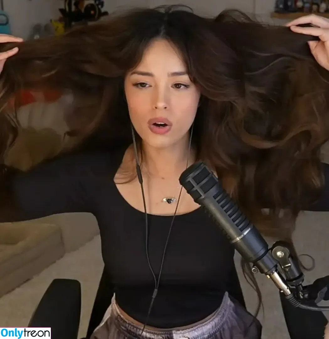 Valkyrae nude photo #1137 (Valkyrae)
