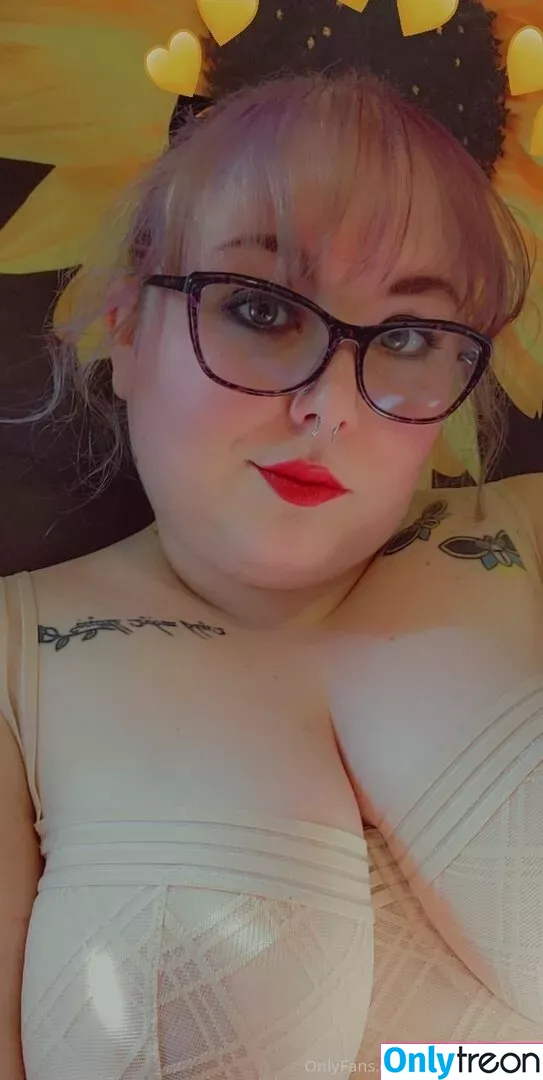 valkyriekitten88 nude photo #0001 (valkyriekitten88)