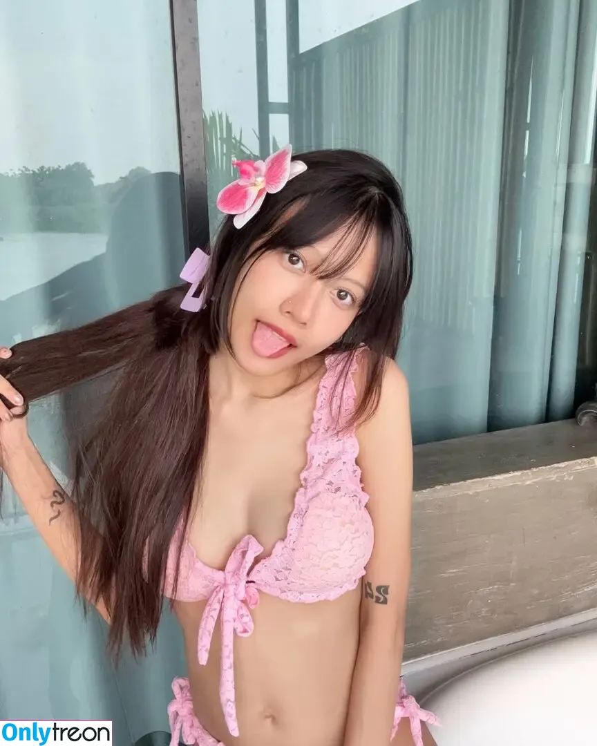 Valniez nude photo #0154 (anacoolkids / of_valen_valdes)