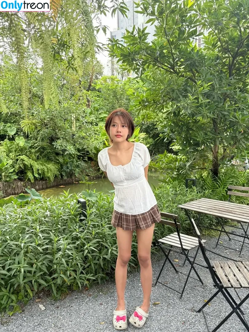 Valniez nude photo #0343 (anacoolkids / of_valen_valdes)