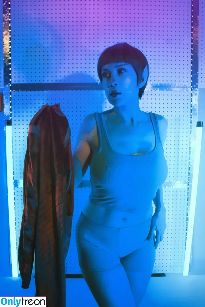 Vampisaurus nude photo #0175 (vampasaurus)