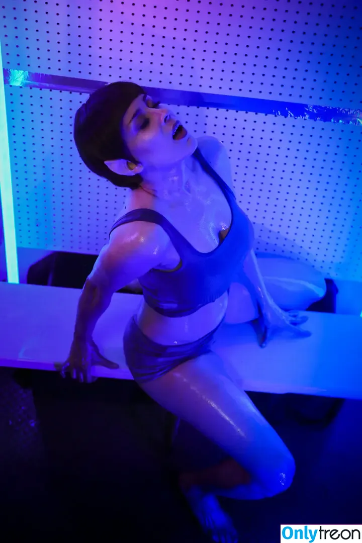 Vampisaurus nude photo #0192 (vampasaurus)