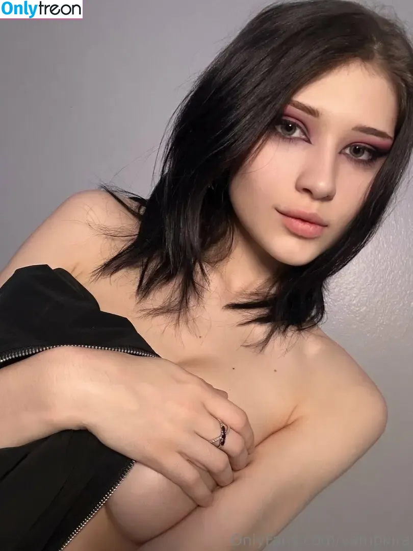 vampkira nude photo #0211 (vampkira_art)