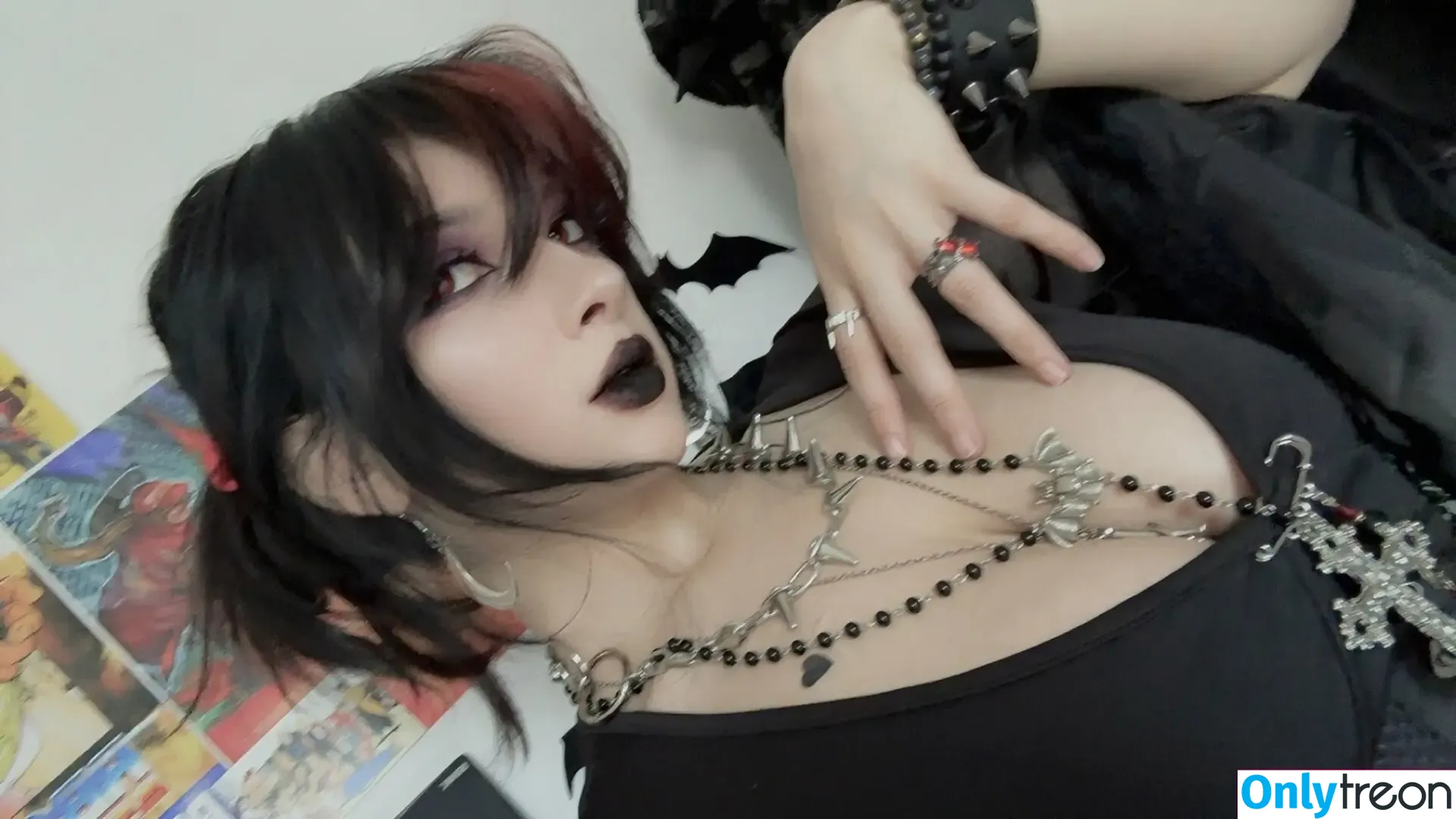 Vampyrisu nude photo #0057 (Kachirisu / Tori)