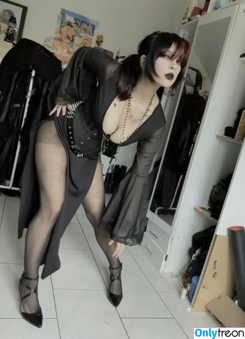 Vampyrisu nude photo #0070 (Kachirisu / Tori)