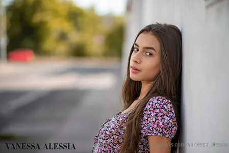 Vanessa Alessia / Vanesaalessia1 / vaneska.alesia / vanessa_alessia nude photo #0135
