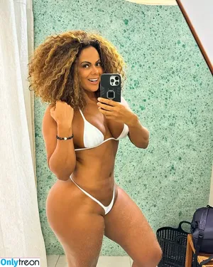 Vanessa Alves / vanessaalves_rainha / vanessaferaalves nude photo #0002