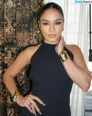 Vanessa Hudgens / VanessaHudgens nude photo #0013
