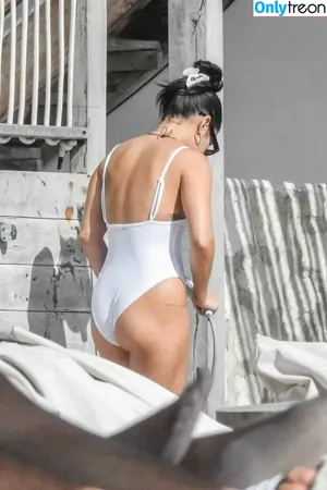 Vanessa Hudgens / VanessaHudgens nude photo #0133