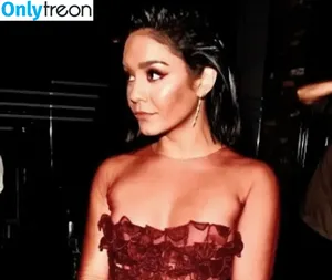 Vanessa Hudgens / VanessaHudgens nude photo #0139